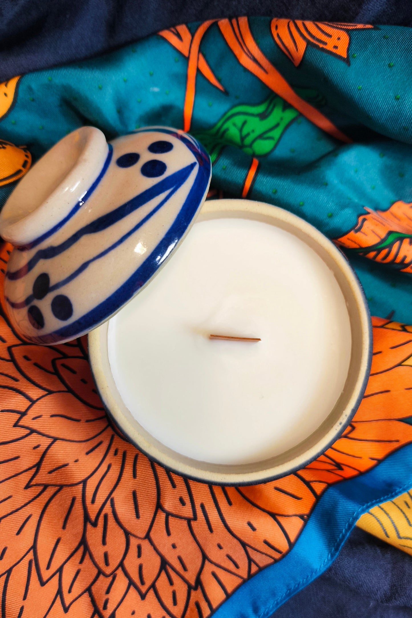 Vietnam Ceramic scented candle 4.5 Oz (120gr)