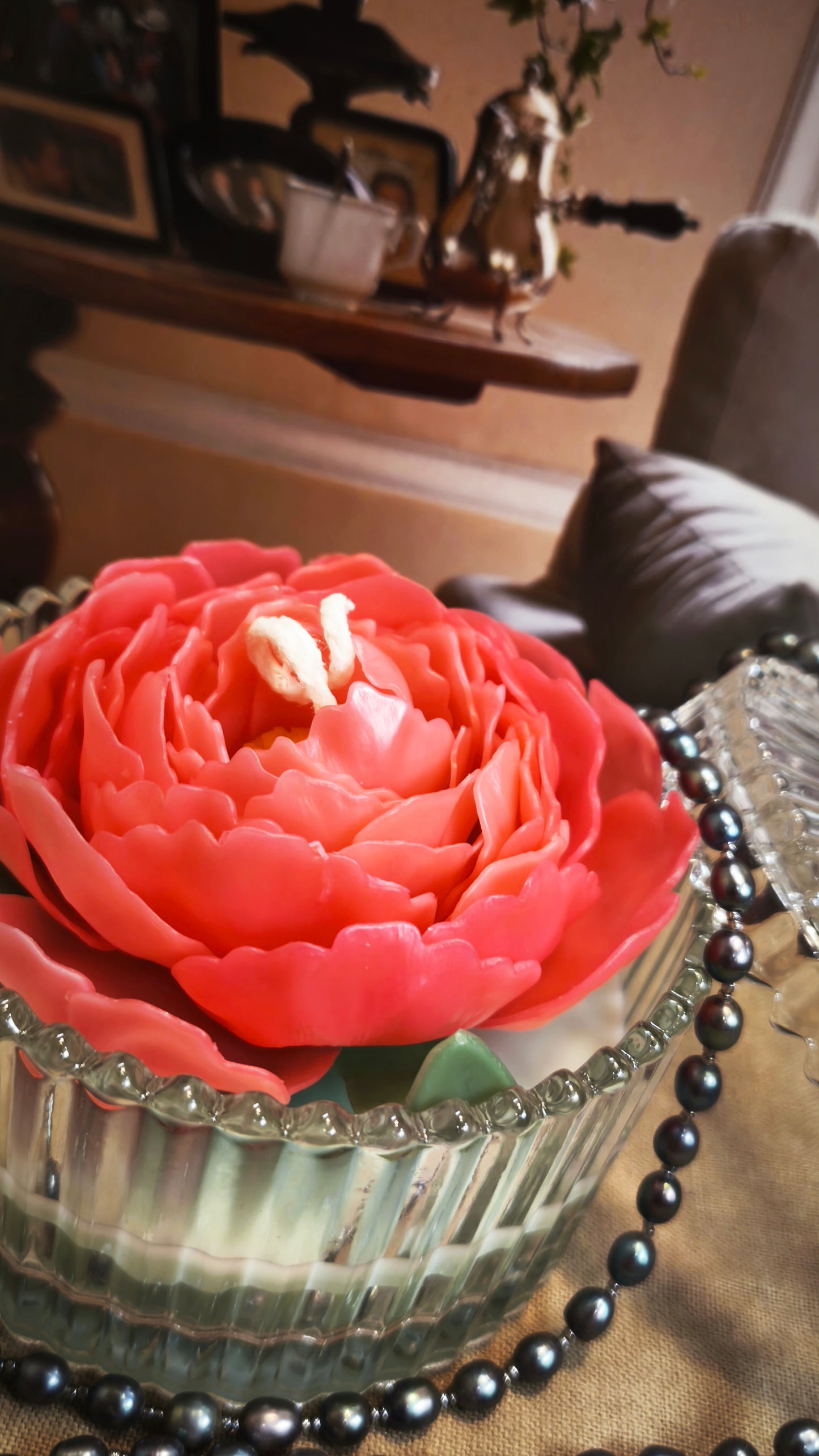 Blossom | Peony scented candle with holder D10cm